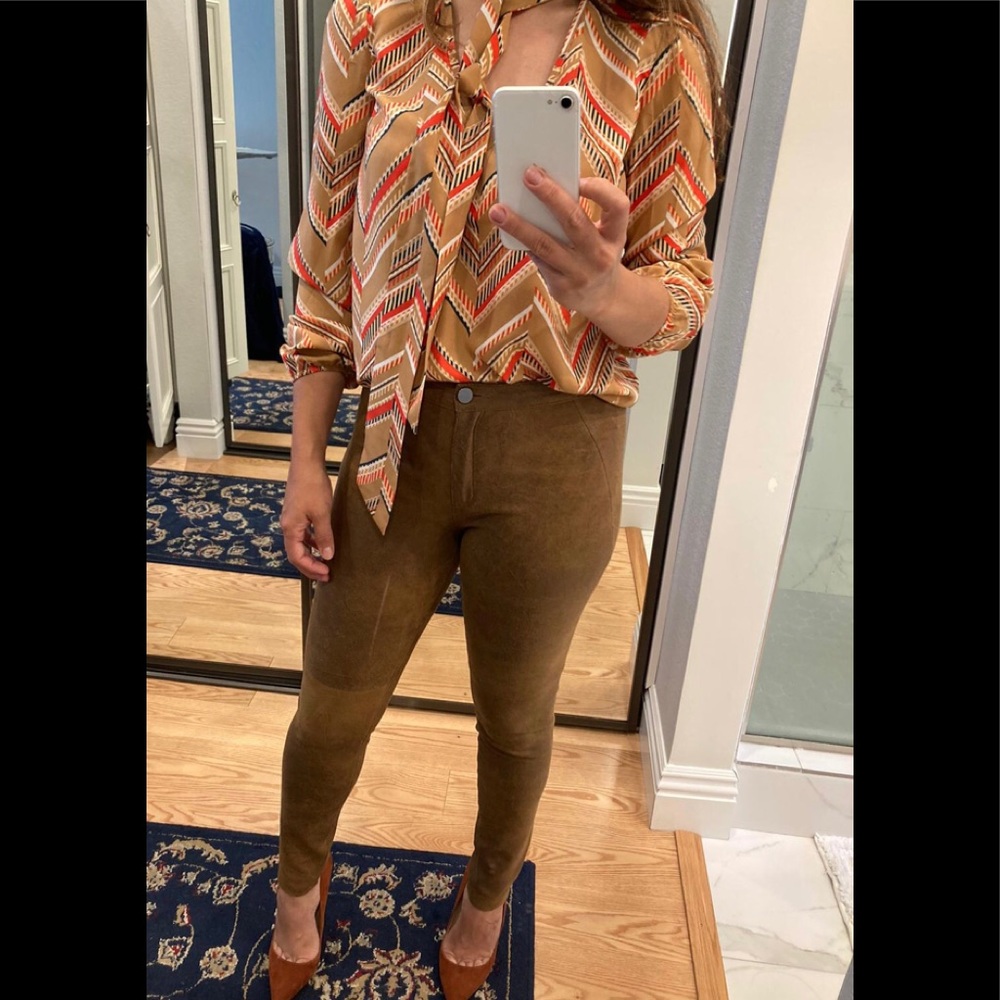 Blouse - Picture 4 of 4